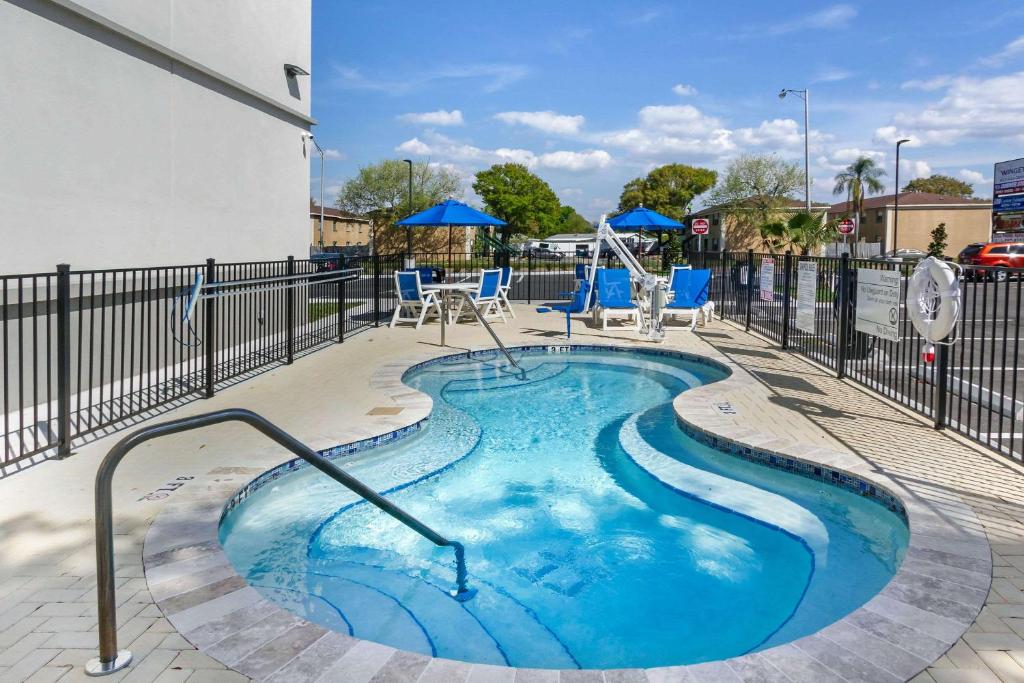 Sleep Inn & Suites Tampa South, photo 4