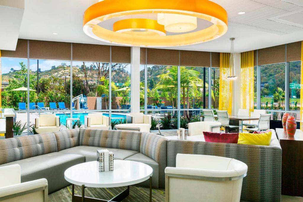 SpringHill Suites by Marriott San Diego Mission Valley, photo 4