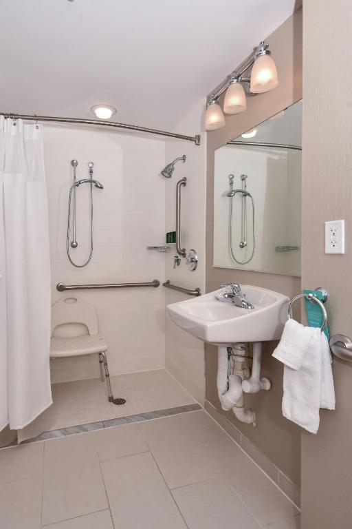 SpringHill Suites Charlotte Ballantyne Area, photo 3