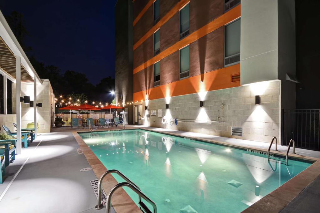 Stay-N-Charge EV Charging Station - Home2 Suites by Hilton Atlanta West Lithia Springs, GA, photo 2