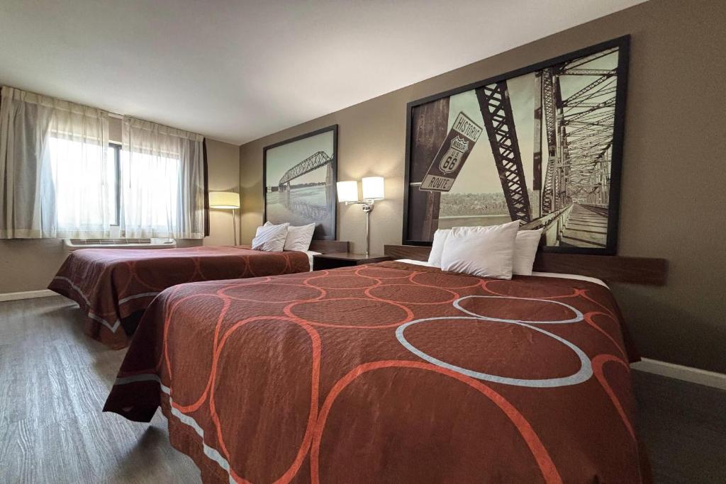 Super 8 by Wyndham Alton, photo 2