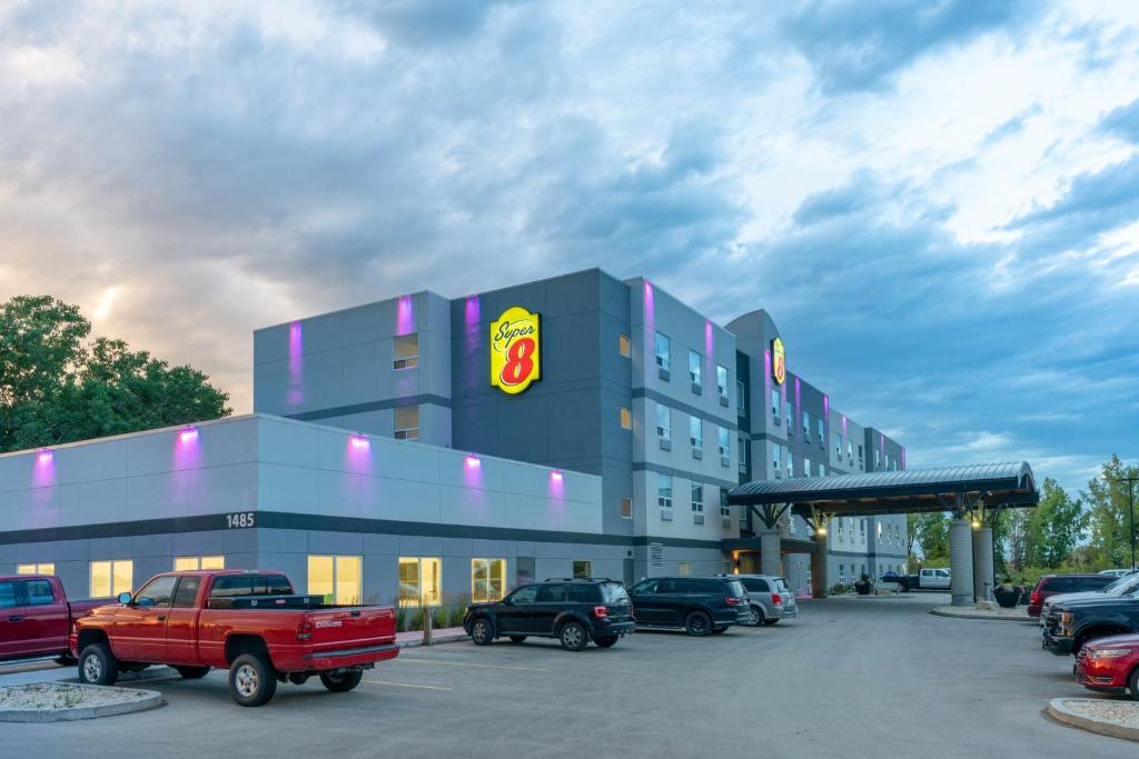 Super 8 by Wyndham Winnipeg East MB, photo 4