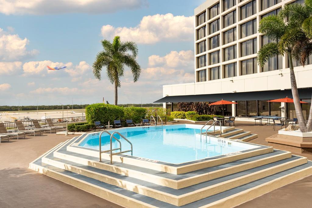 Tampa Airport Marriott, photo 2