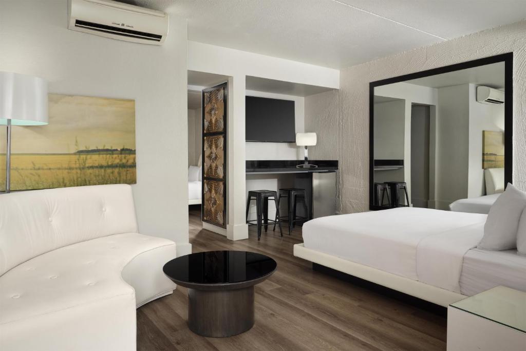 The Clarendon Hotel & Spa, BW Signature Collection, photo 2
