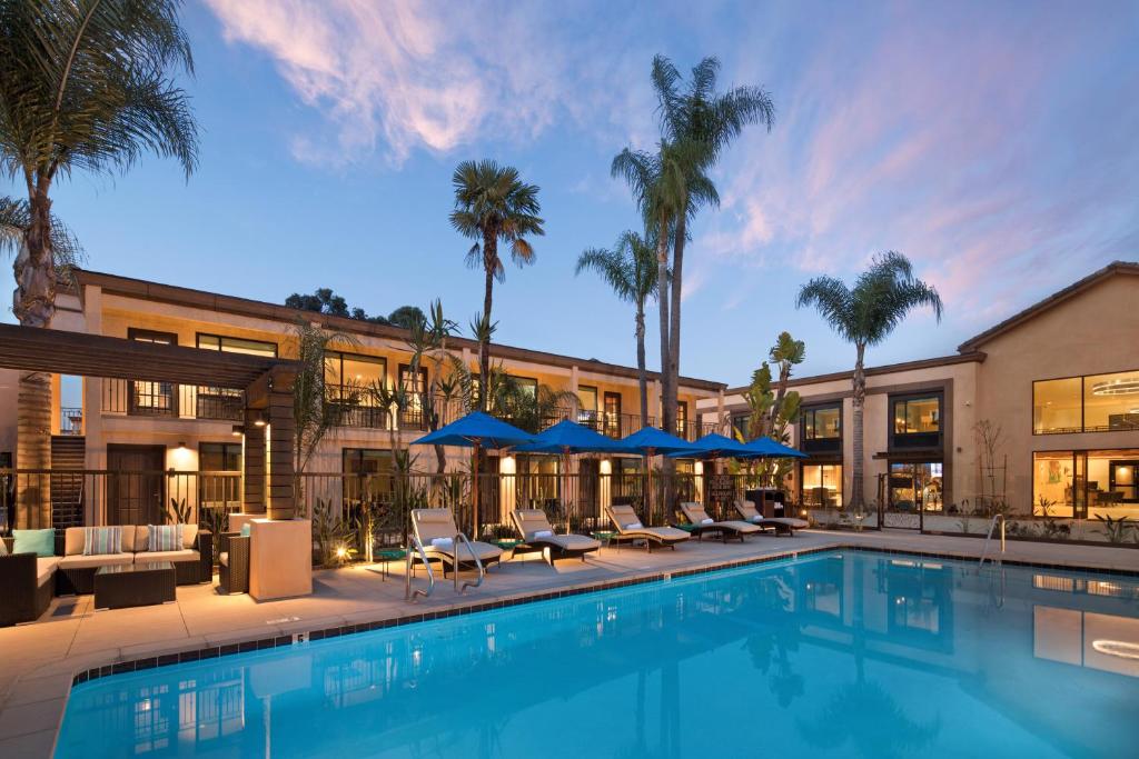 The Cove Hotel, photo 2