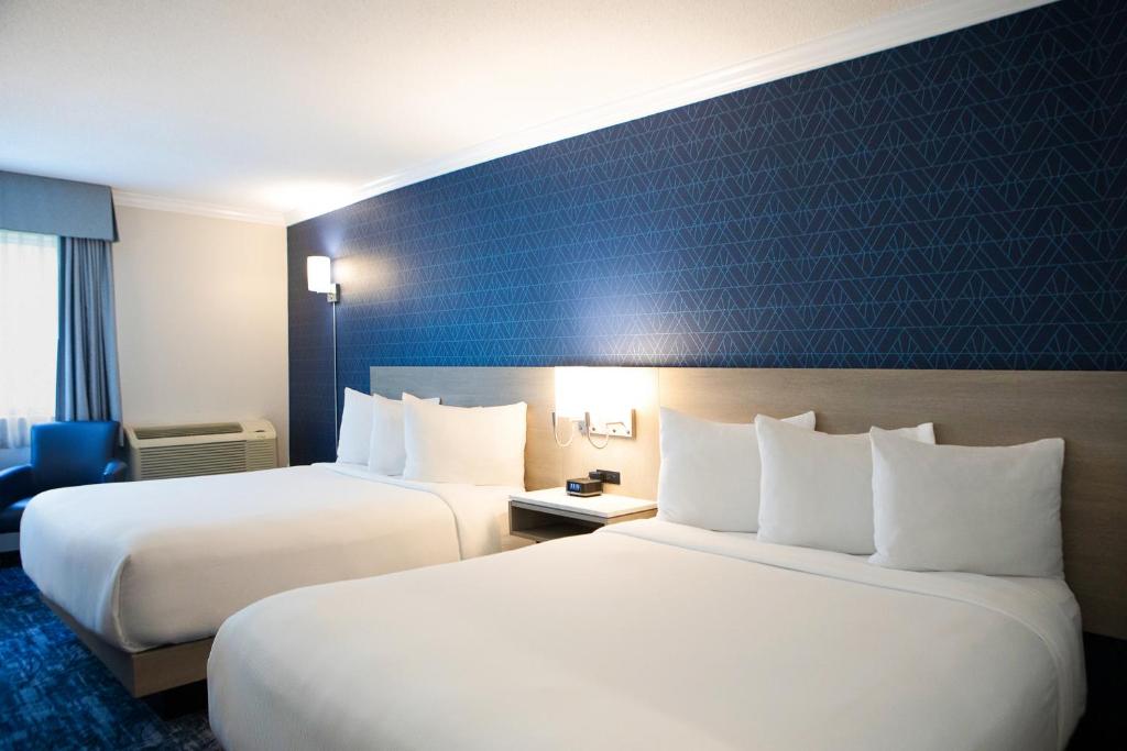 The Fredericton Inn, photo 2