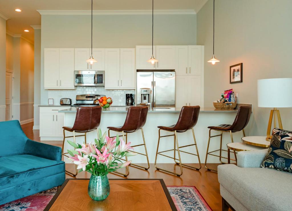 The Guesthouse Hotel, a Select Registry Property, photo 4