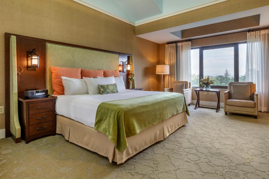 The Omni Grove Park Inn, photo 3