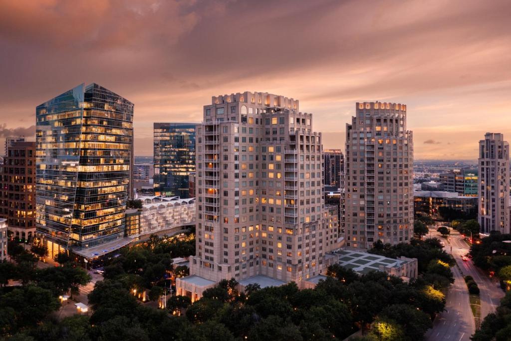 The Ritz-Carlton Dallas, photo 1