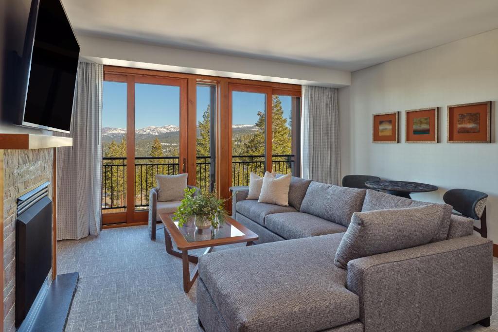The Ritz-Carlton, Lake Tahoe, photo 3
