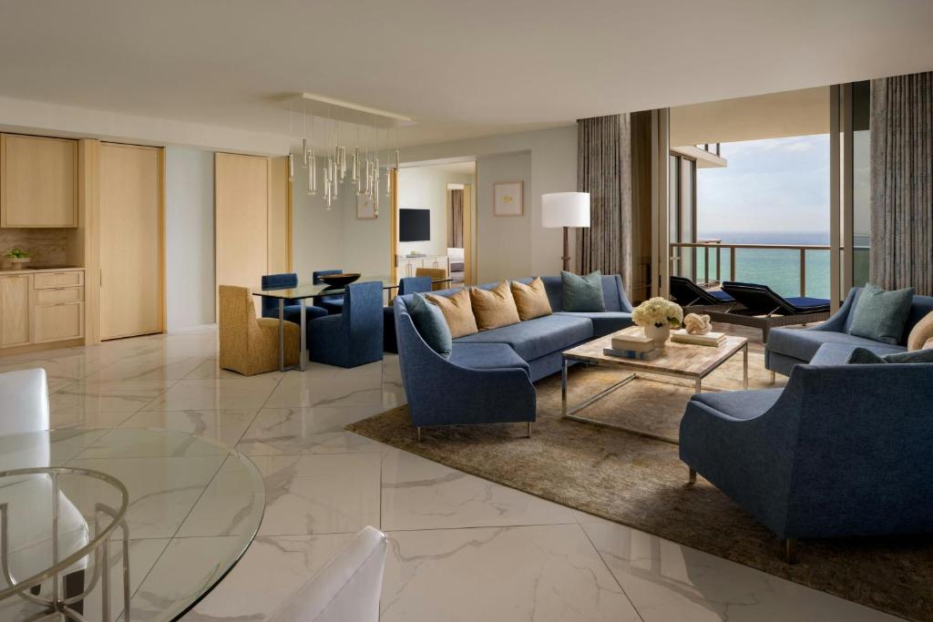 The St. Regis Bal Harbour Resort, photo 2