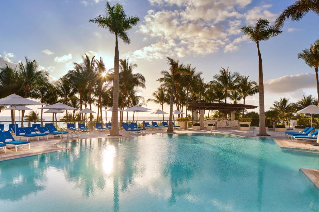 The St. Regis Bal Harbour Resort, photo 3