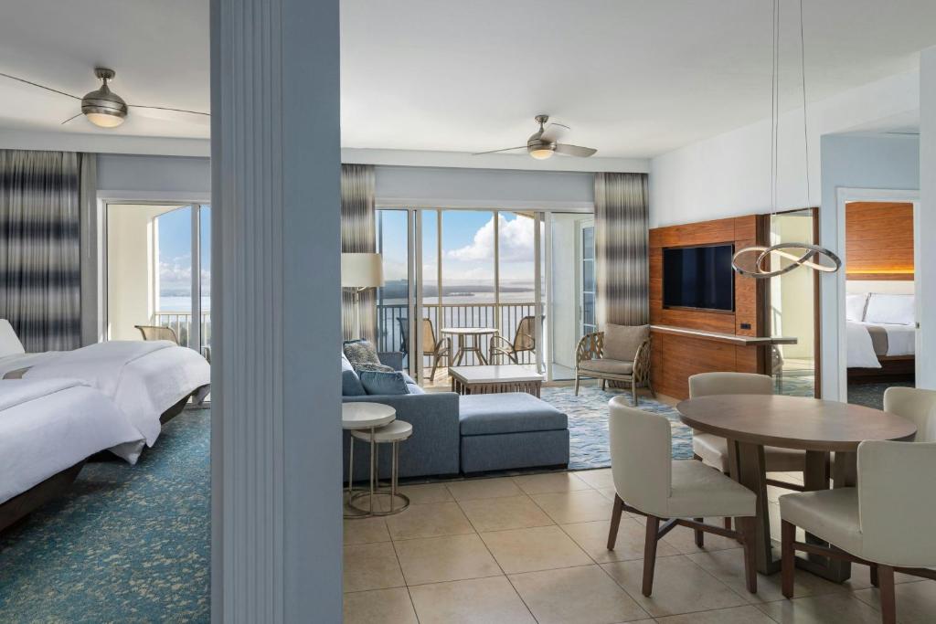 The Westin Cape Coral Resort at Marina Village, photo 2