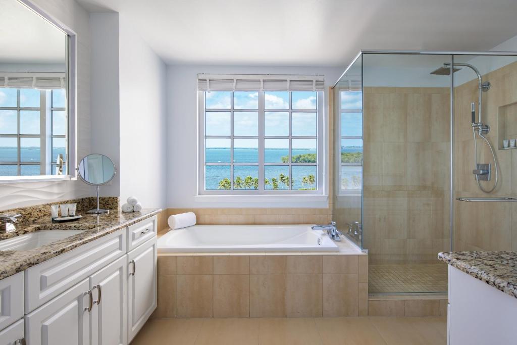 The Westin Cape Coral Resort at Marina Village, photo 3