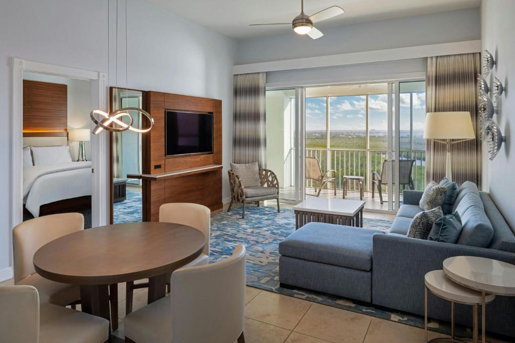 The Westin Cape Coral Resort at Marina Village, photo 4