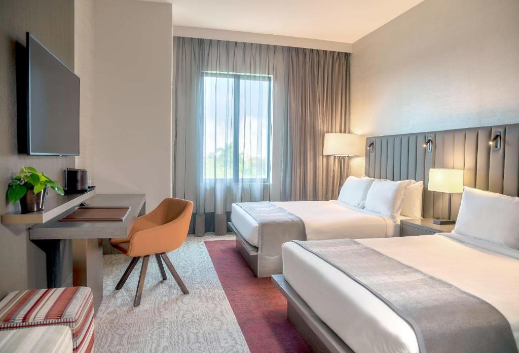 THesis Hotel Miami Coral Gables, Curio Collection by Hilton, photo 2