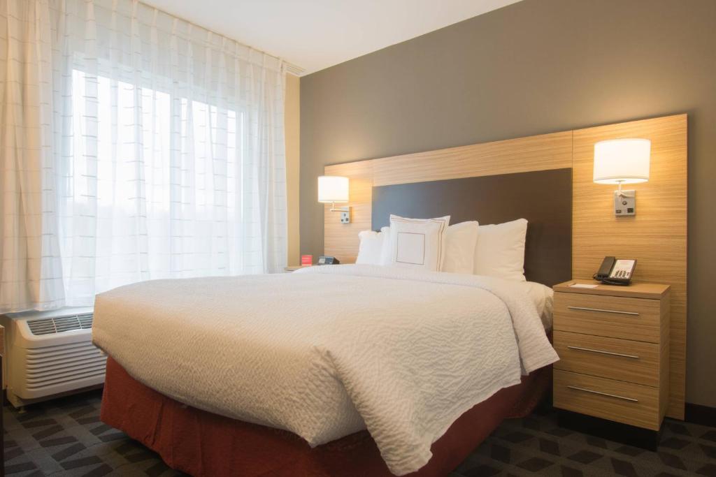 TownePlace Suites by Marriott Syracuse Clay, photo 2