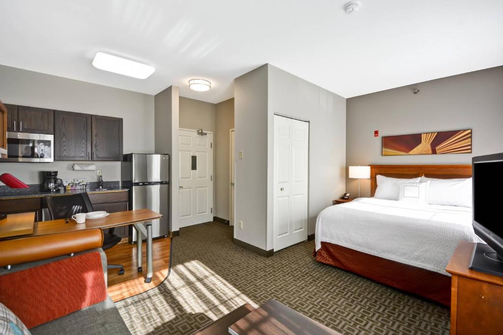 TownePlace Suites Sioux Falls, photo 2