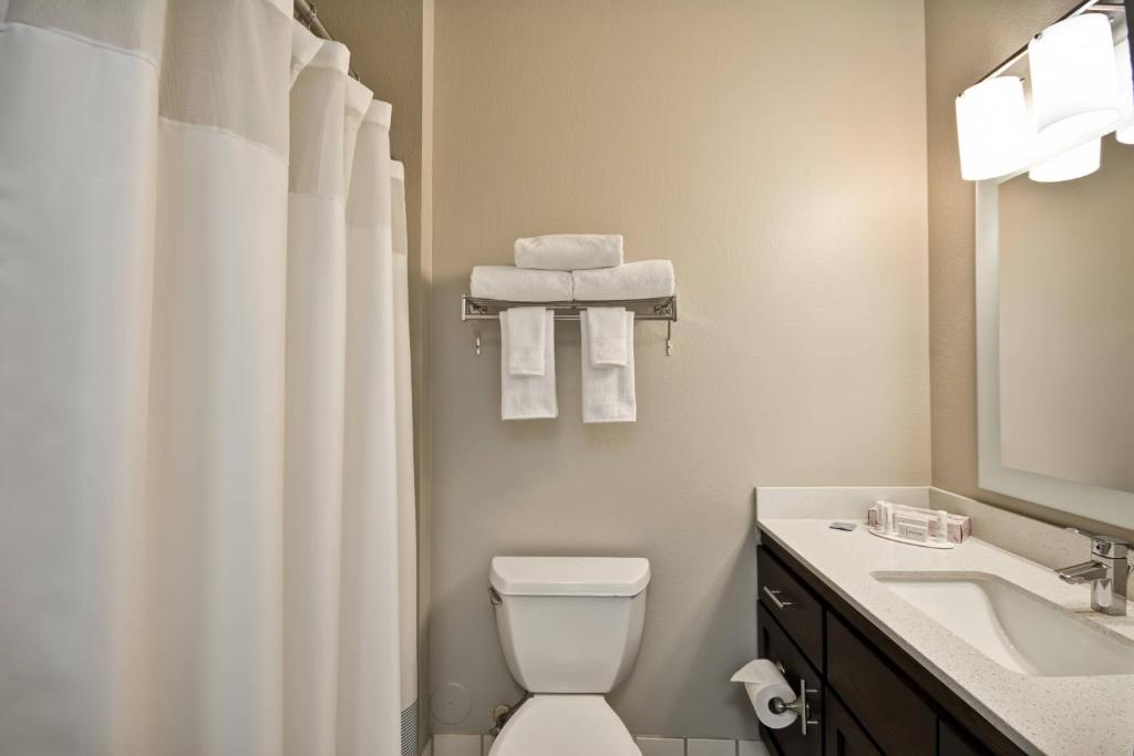 TownePlace Suites Sioux Falls, photo 3