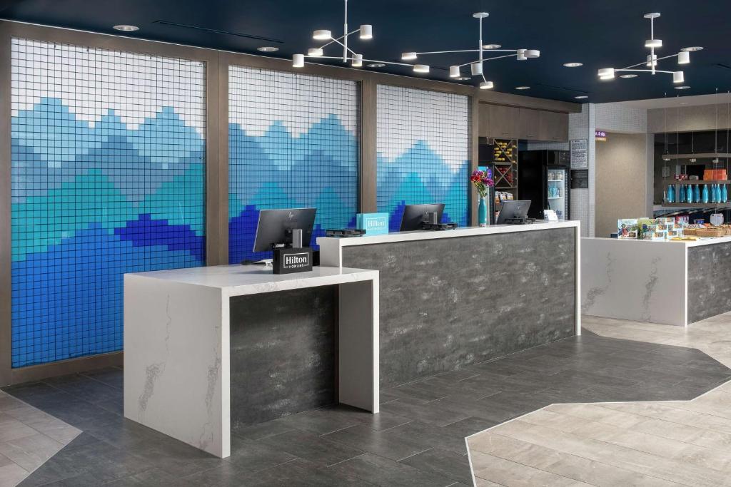 Tru By Hilton Denver Airport Tower Road, photo 3