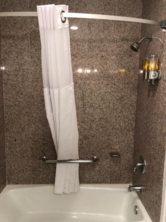 University Inn at San Luis Obispo, photo 3