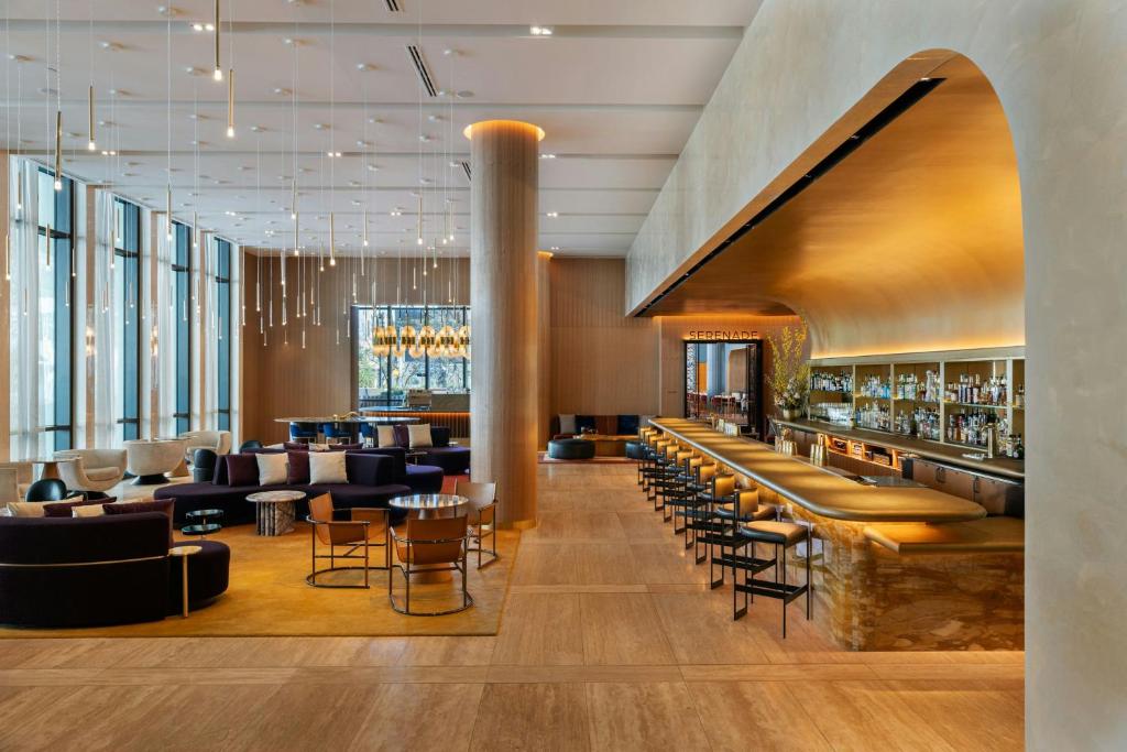 W Austin Hotel & Residences, photo 1