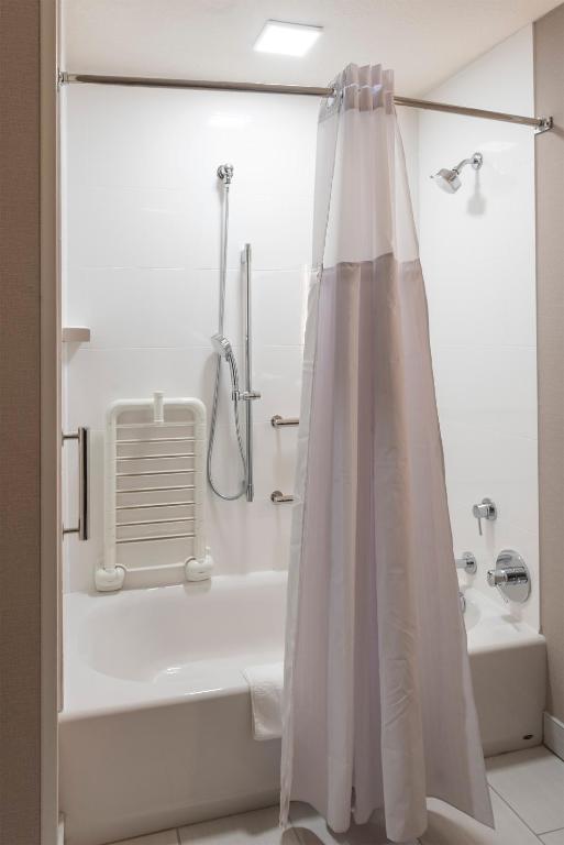 Wingate by Wyndham Angola, photo 3