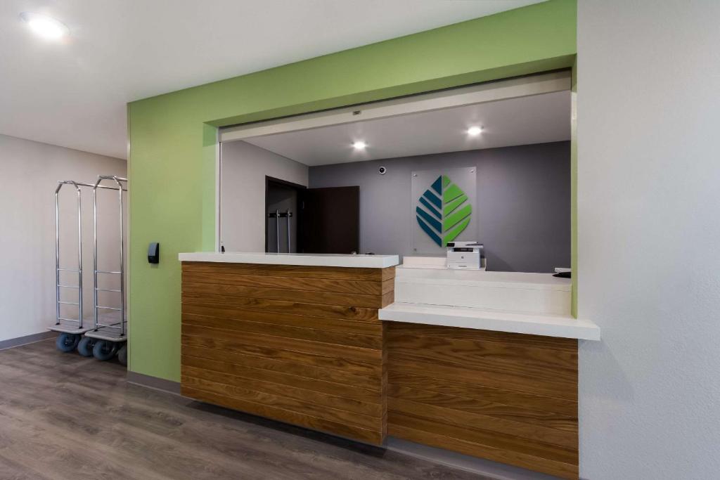 WoodSpring Suites Chandler Airport, photo 3
